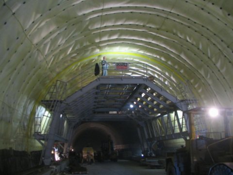 Tunnel Blanka - Injektion des Sicherungs-Injektions-Systems -Prag